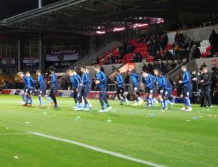 Chesterfield warm up